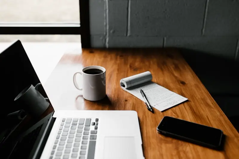Writer earning money online working at a laptop